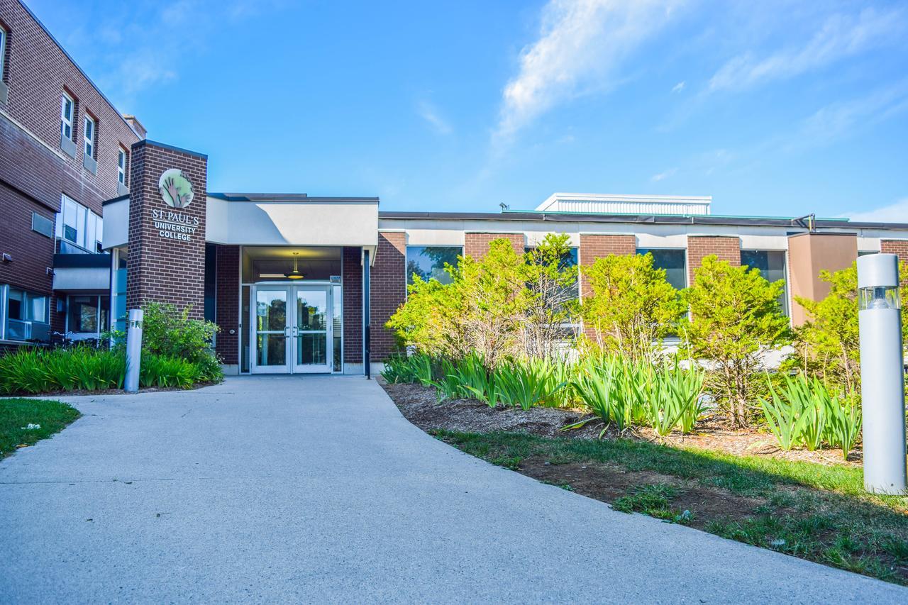 Aparthotel United College Waterloo Exterior foto